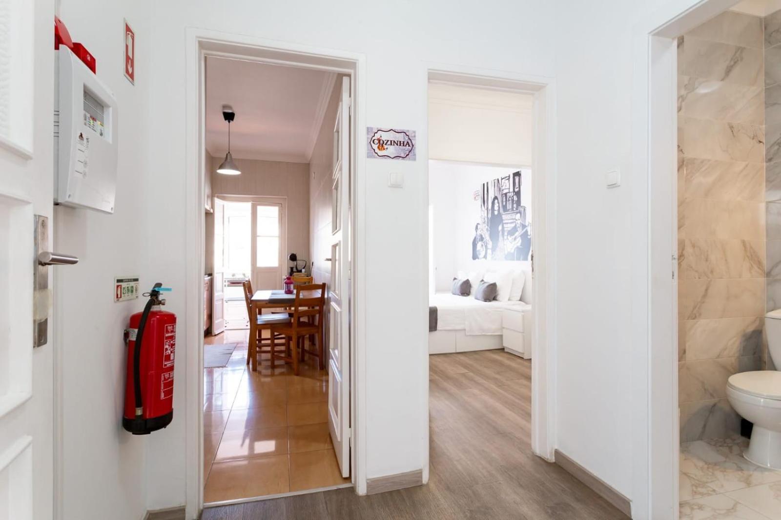 Divine House Of Graca Hotel Lisboa Ngoại thất bức ảnh
