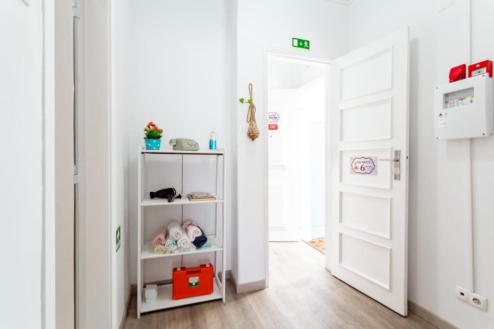 Divine House Of Graca Hotel Lisboa Ngoại thất bức ảnh