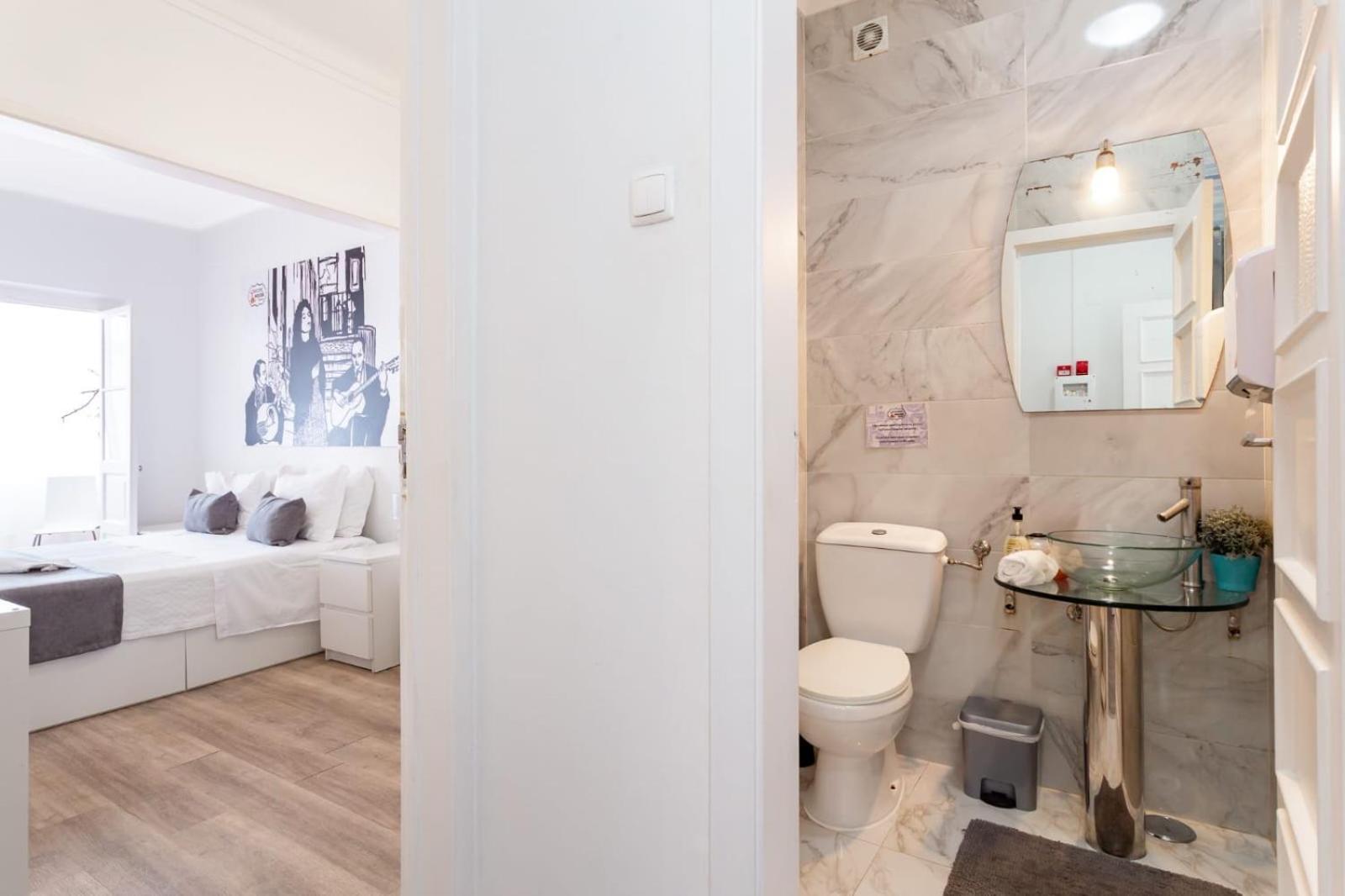 Divine House Of Graca Hotel Lisboa Ngoại thất bức ảnh