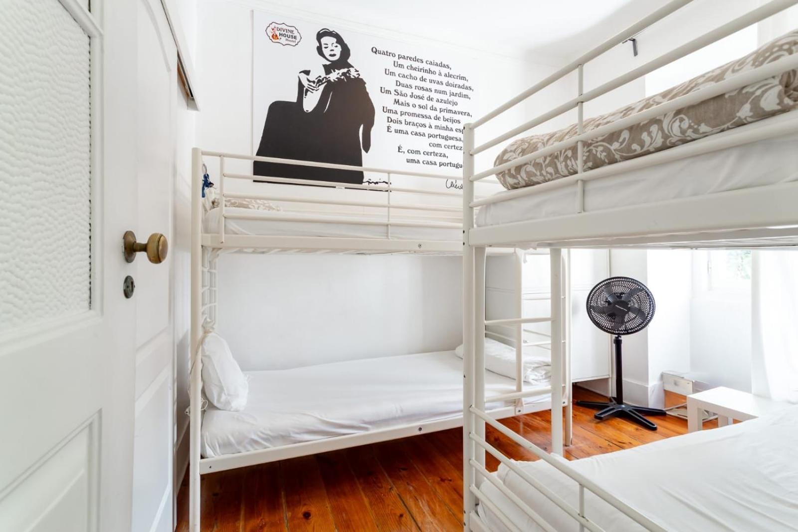 Divine House Of Graca Hotel Lisboa Ngoại thất bức ảnh