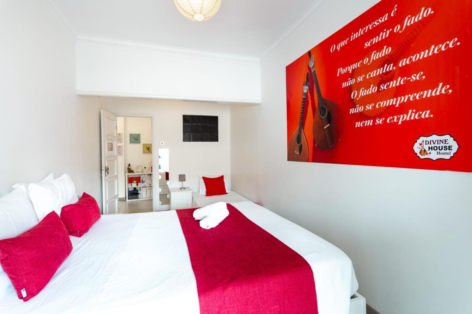 Divine House Of Graca Hotel Lisboa Ngoại thất bức ảnh