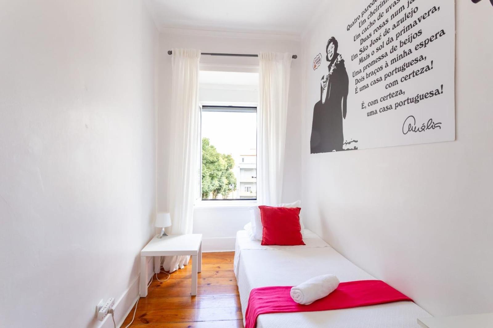 Divine House Of Graca Hotel Lisboa Ngoại thất bức ảnh